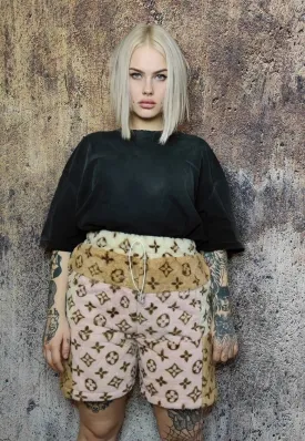 Contrast fleece shorts reworked faux fur fluffy pants cream
