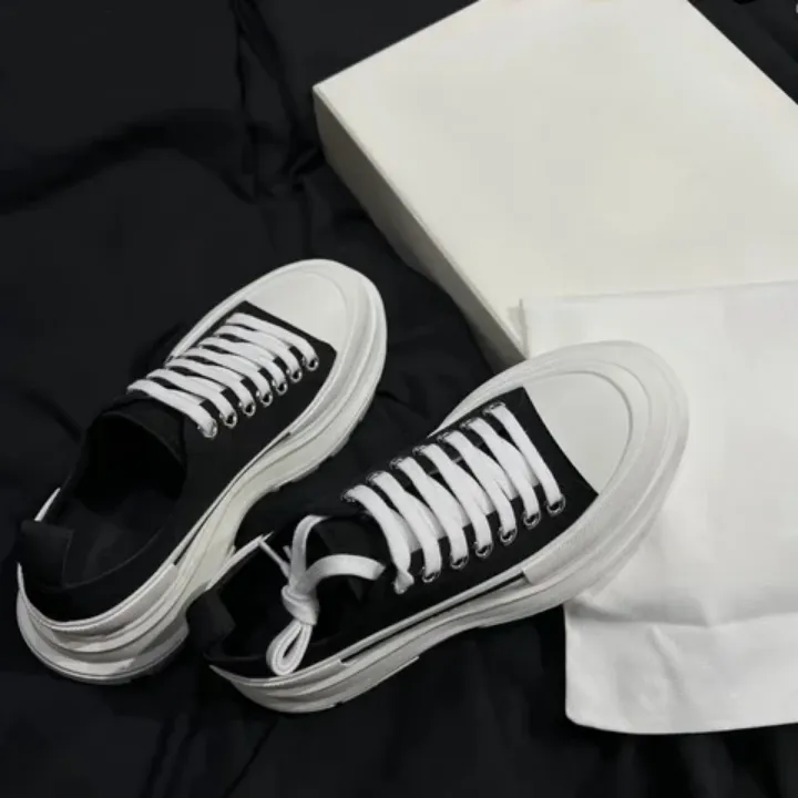 Designer women canvas sneaker