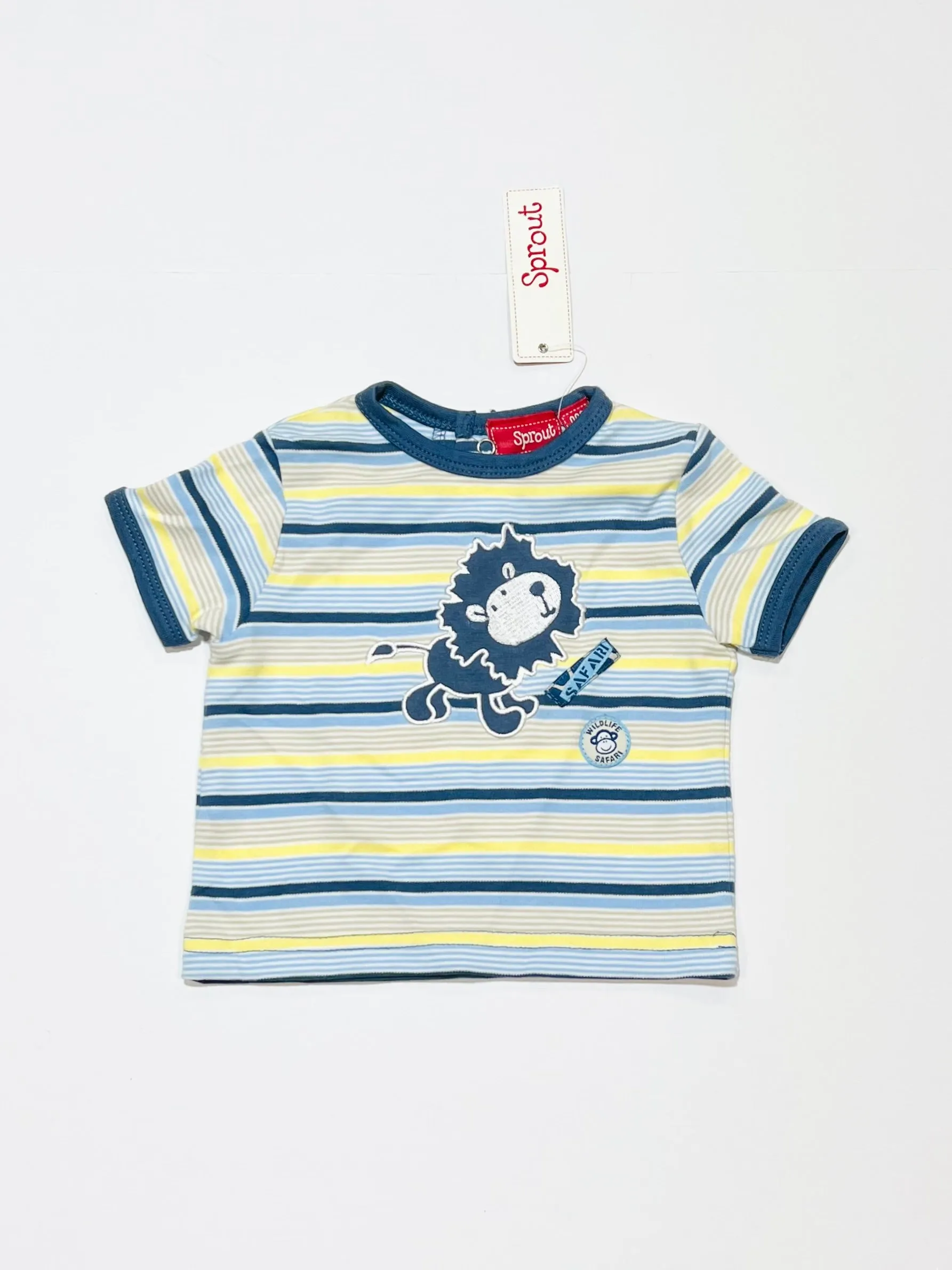 Lion tee brand new - Size 000