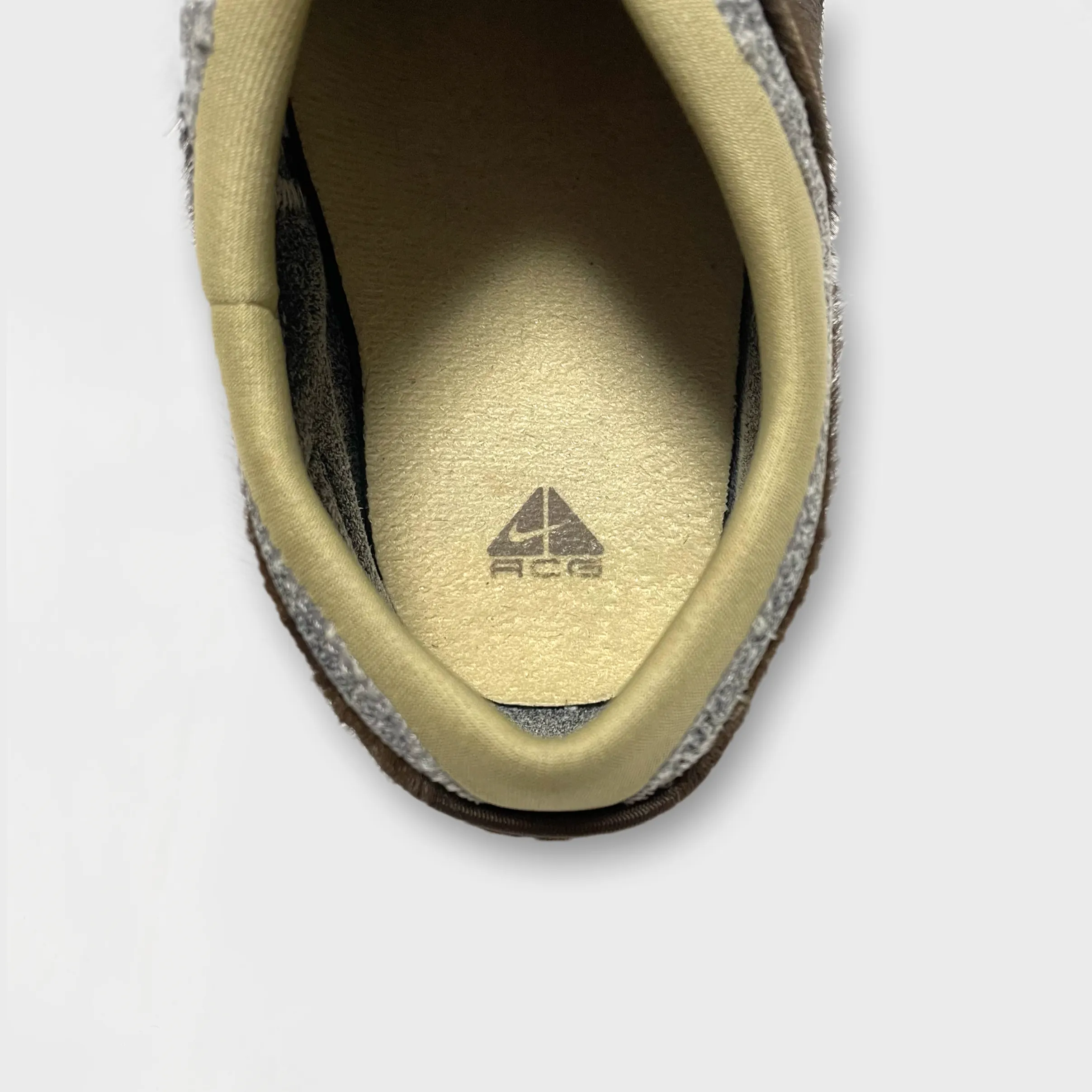 NIKE ACG AIR BAKED LOW