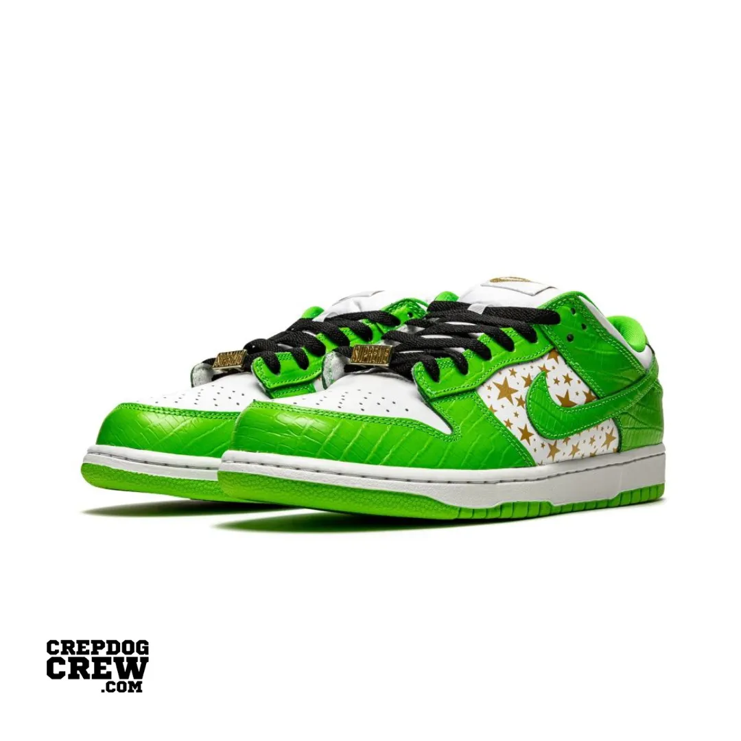 Nike SB Dunk Low Supreme Stars Mean Green (2021)
