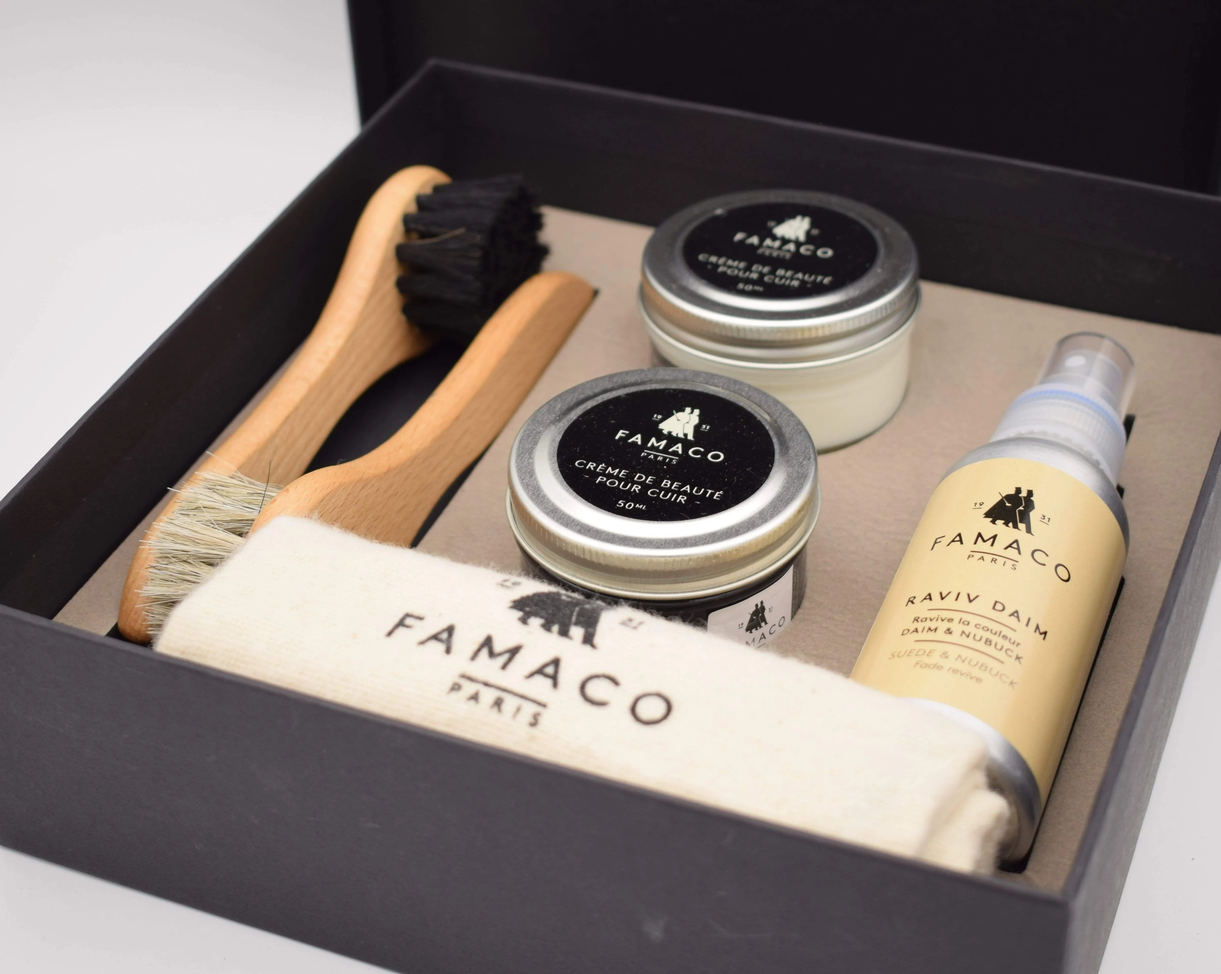 XL Shoe Care Kit Box